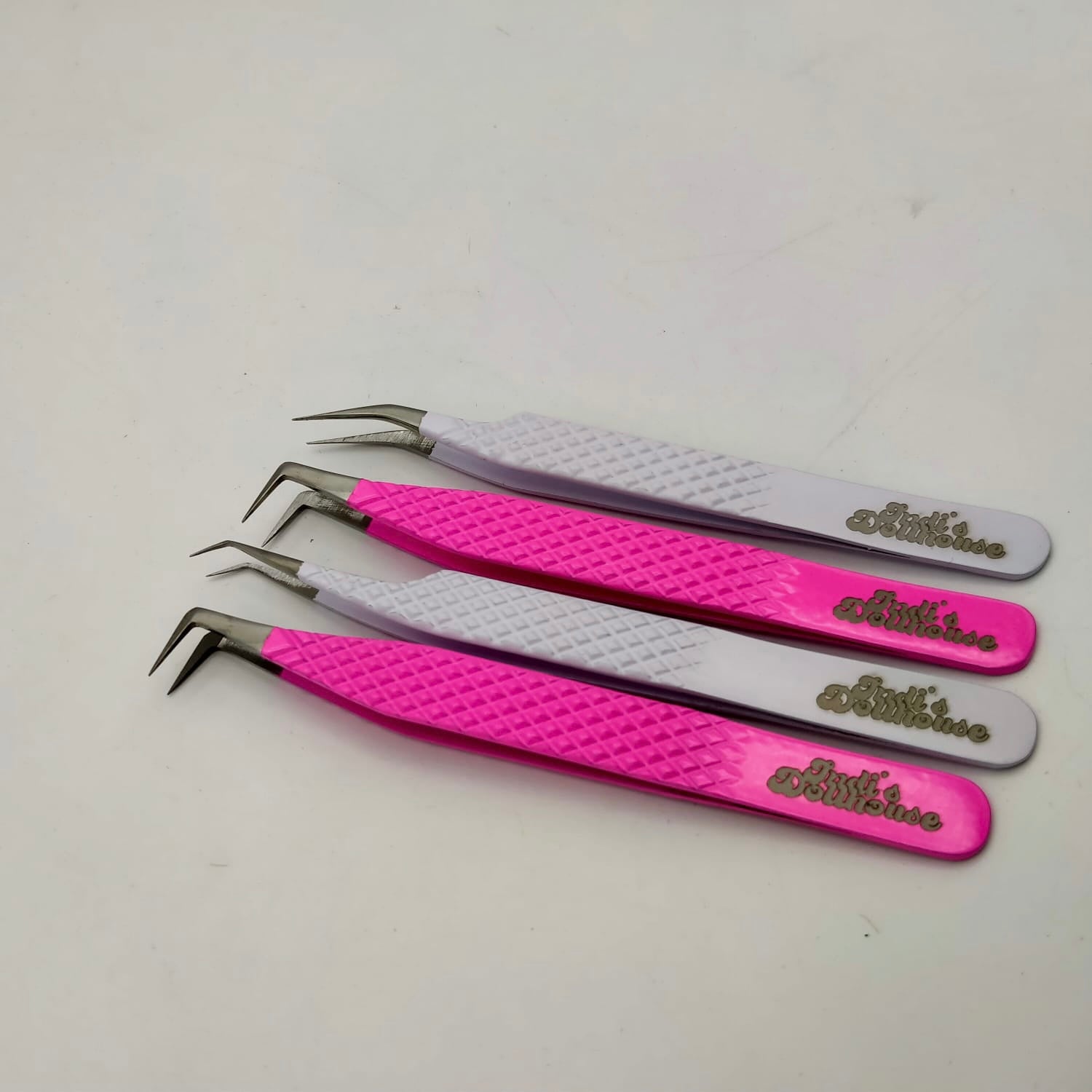 Tweezers